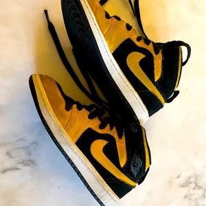 Air Jordan 1 pollen